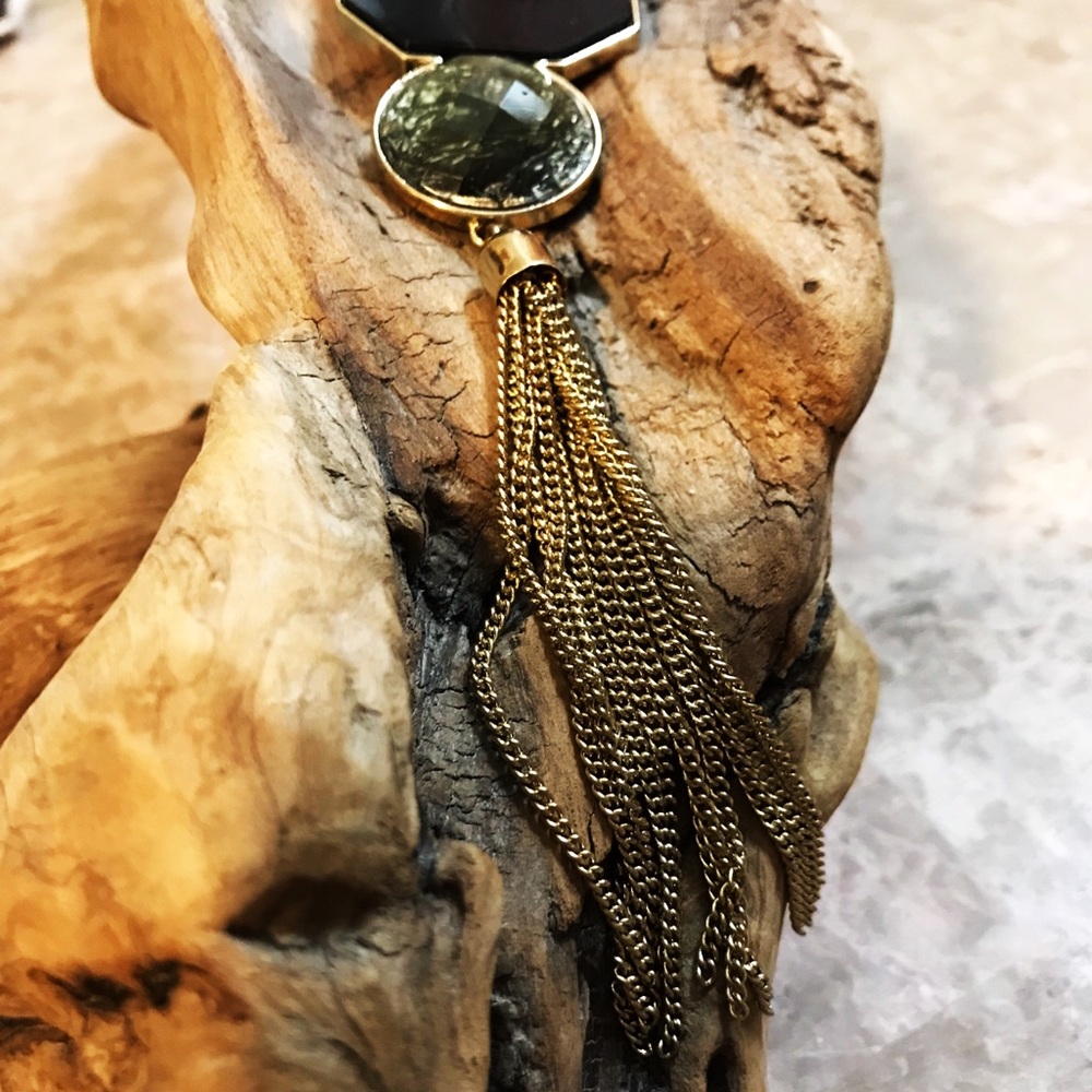 Necklace - Picture 3 of 4